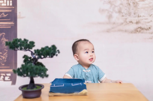 杞县宝宝几岁会走路